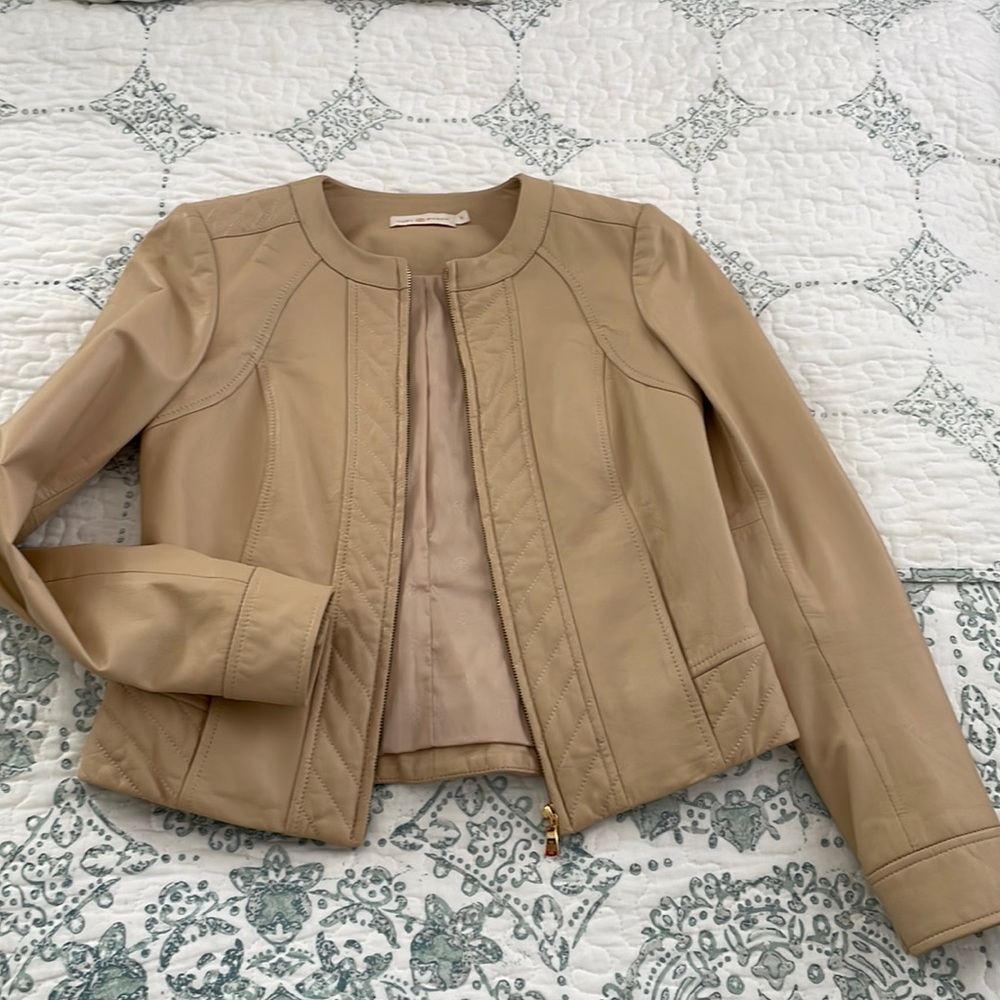 Tory Burch soft LAMB leather tan jacket w quilting